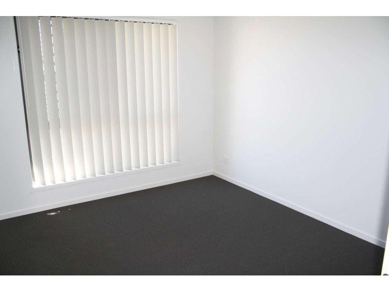 1/2 Gemini Circuit, Coomera QLD 4209