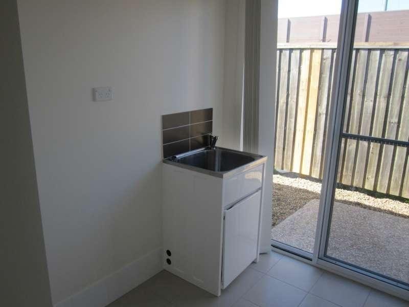 1/6 Pendraat Parade, Hope Island QLD 4212