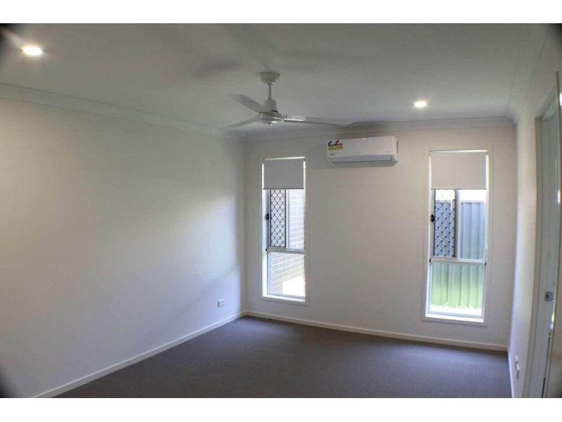 27 Gatina Crescent, Coomera QLD 4209