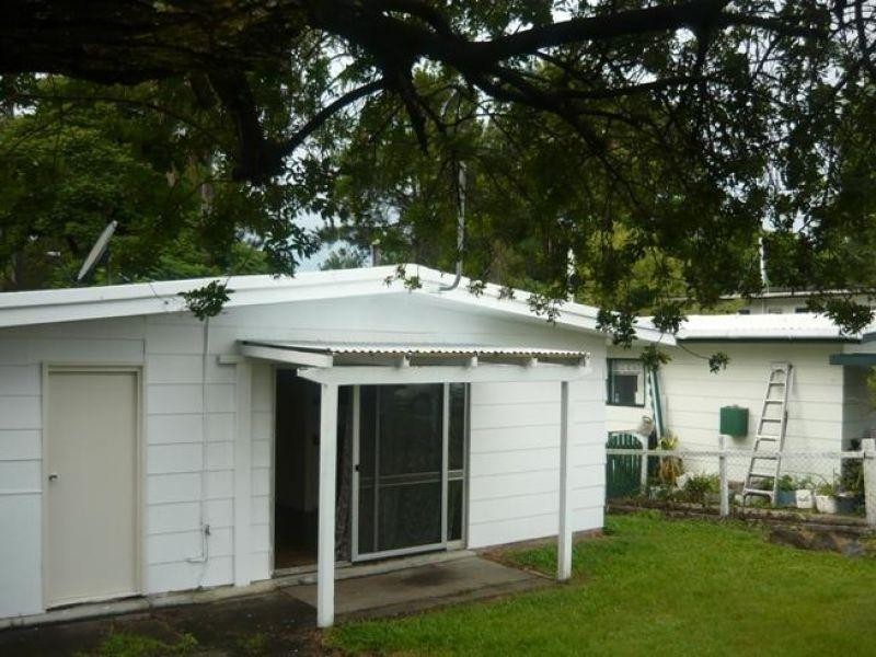 12 Railway Parade, Nerang QLD 4211