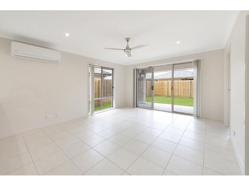 17 Parkland Circuit, Pimpama QLD 4209