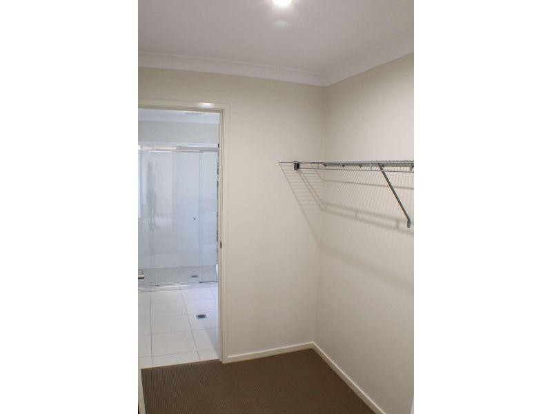 17 Parkland Circuit, Pimpama QLD 4209