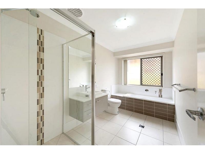 17 Parkland Circuit, Pimpama QLD 4209