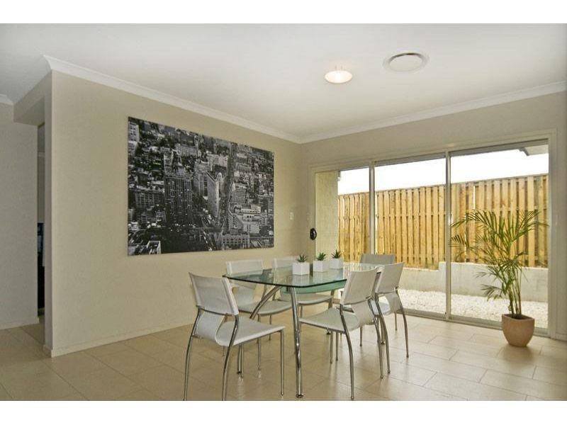 35 Lynbrook Avenue, Ormeau QLD 4208