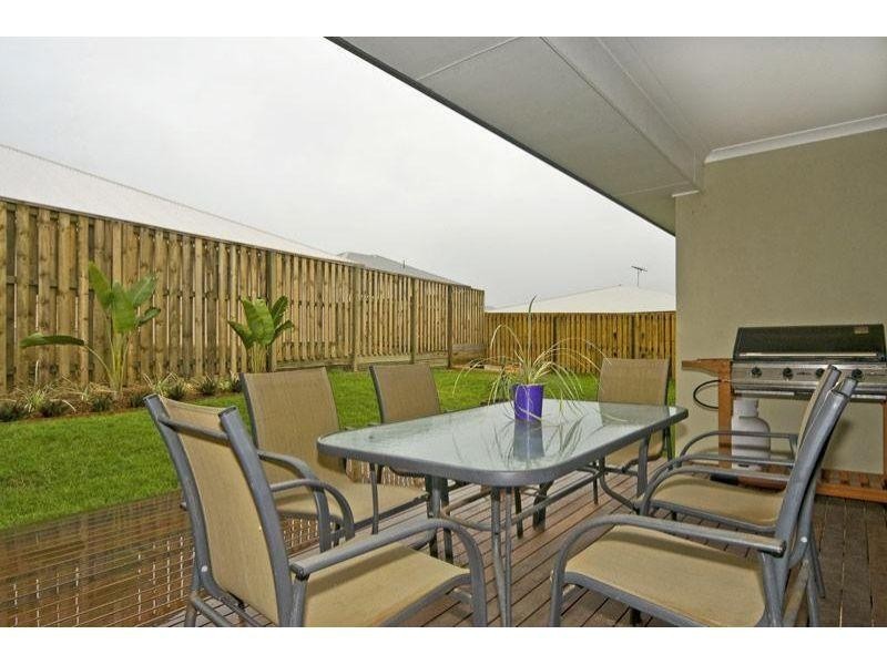 35 Lynbrook Avenue, Ormeau QLD 4208