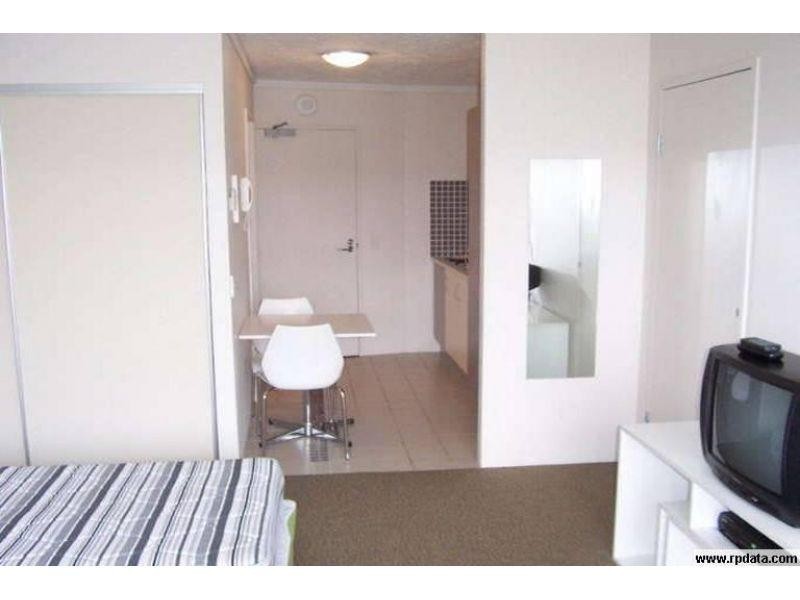 606/25 Lake Orr Drive, Robina QLD 4226