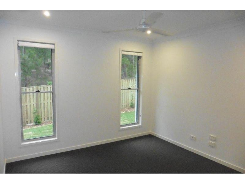 1/17 Velox Circuit, Upper Coomera QLD 4209