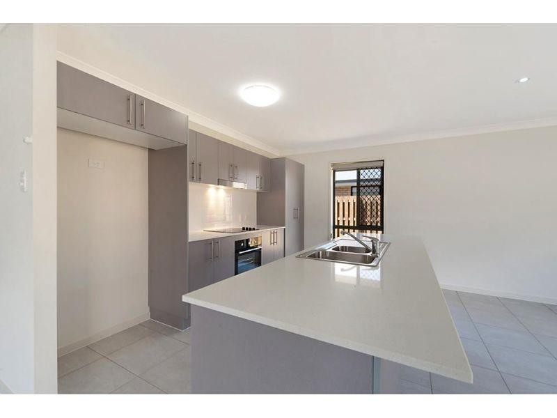 41 Flora Terrace, Pimpama QLD 4209