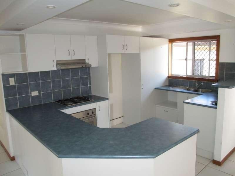 3 Chant Street, Broadbeach Waters QLD 4218