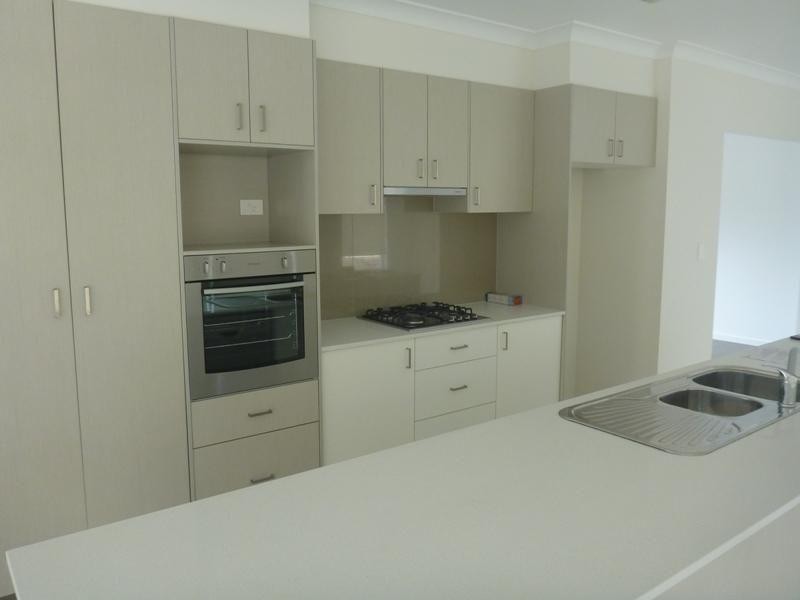 9 Major Mitchell Drive, Upper Coomera QLD 4209