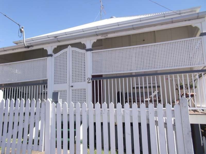 2 Confederate Street, Red Hill QLD 4059