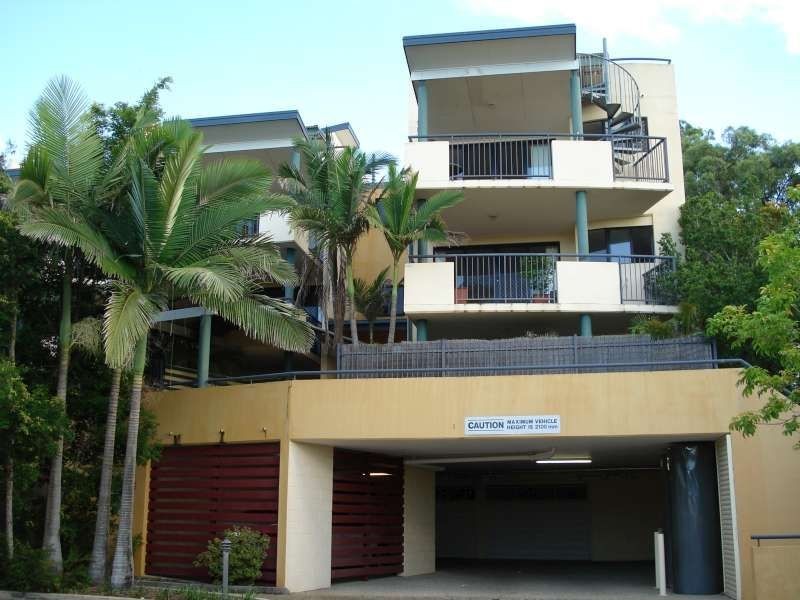 7/180 Carmody Road, St Lucia QLD 4067