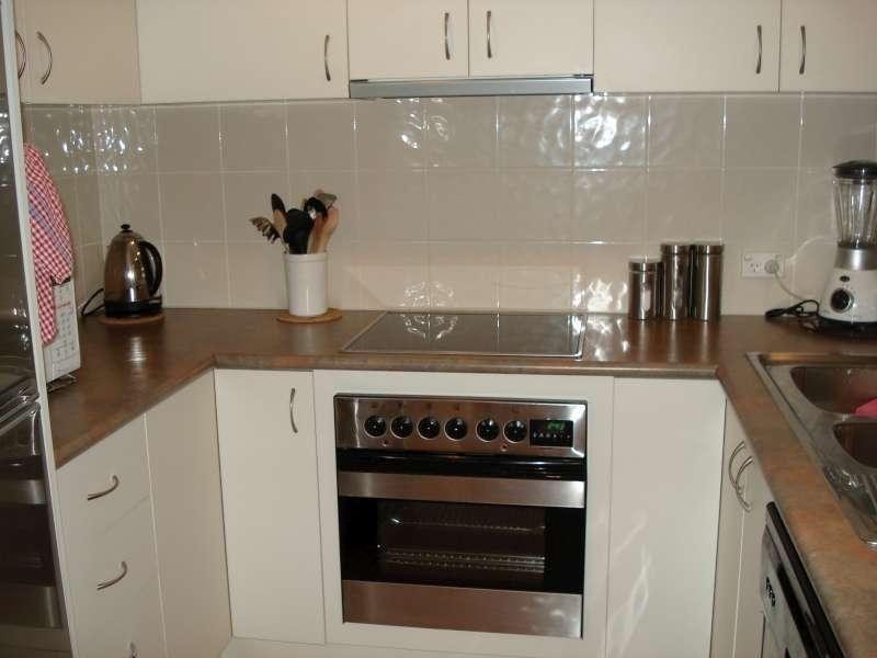 2/127 Macquarie Street, St Lucia QLD 4067