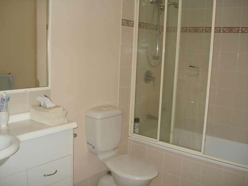 2/127 Macquarie Street, St Lucia QLD 4067