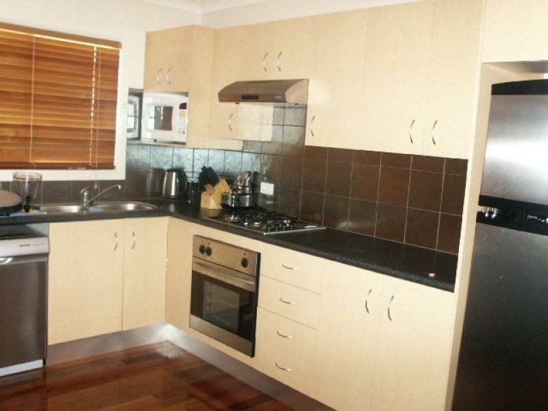 2/109 Hall Street, Alderley QLD 4051