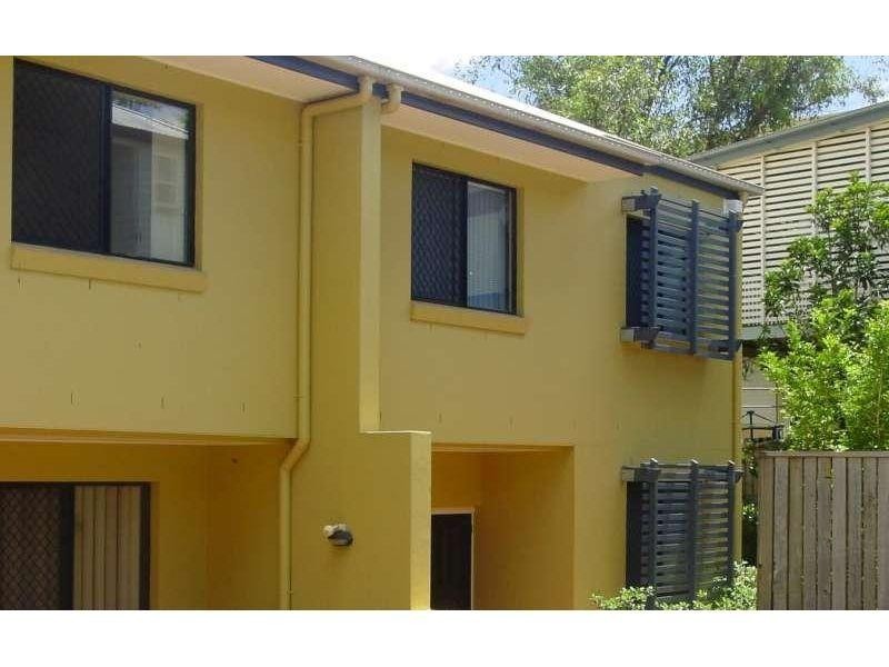 33 Scott Road, Herston QLD 4006