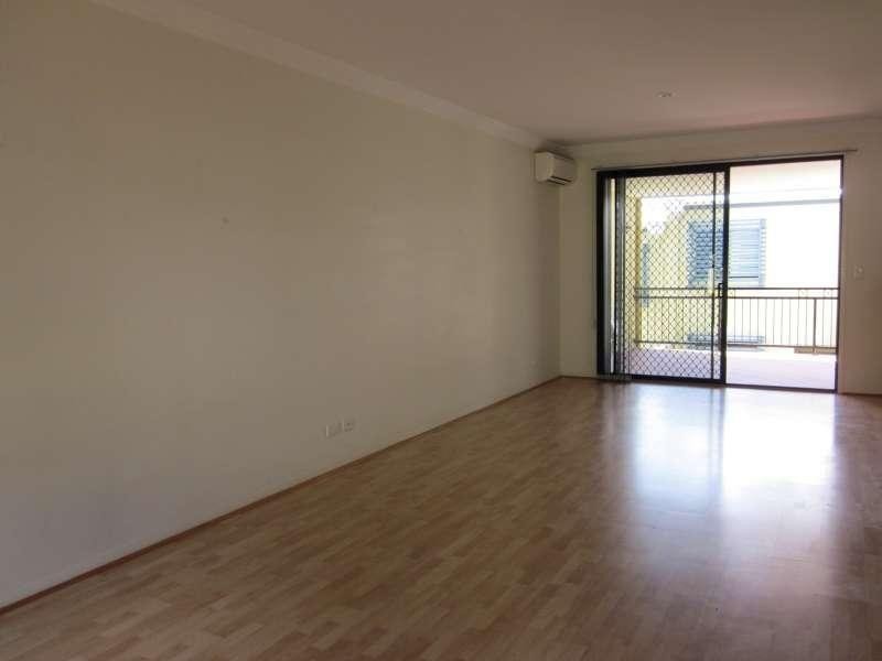 33 Scott Road, Herston QLD 4006