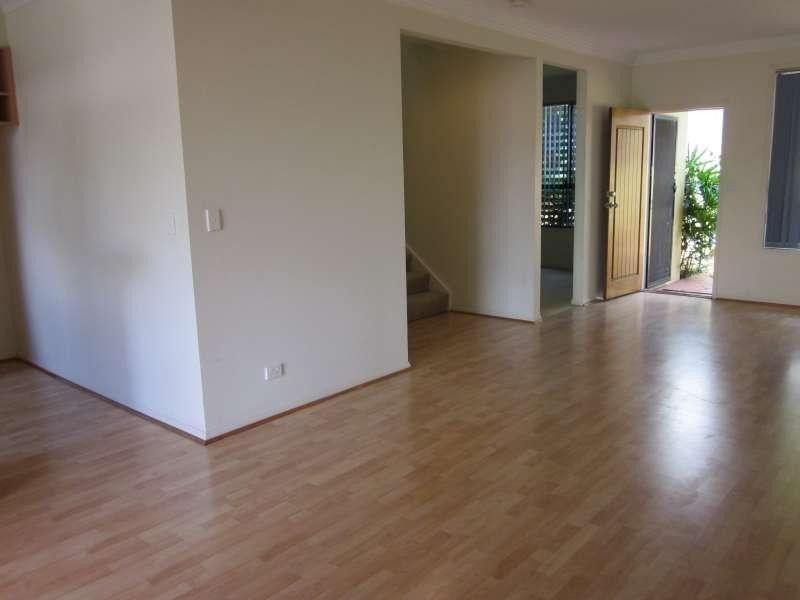 33 Scott Road, Herston QLD 4006