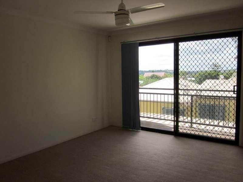 33 Scott Road, Herston QLD 4006