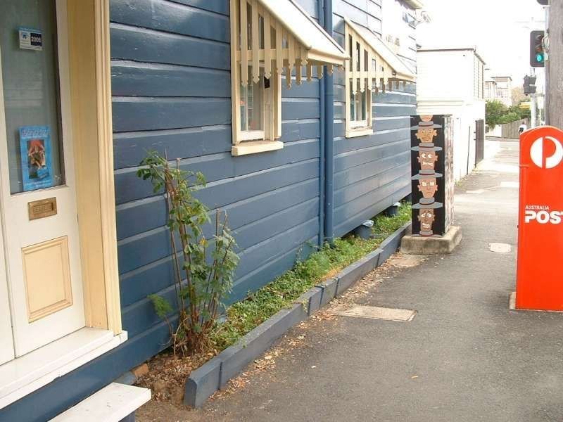 82 Water Street, Spring Hill QLD 4000