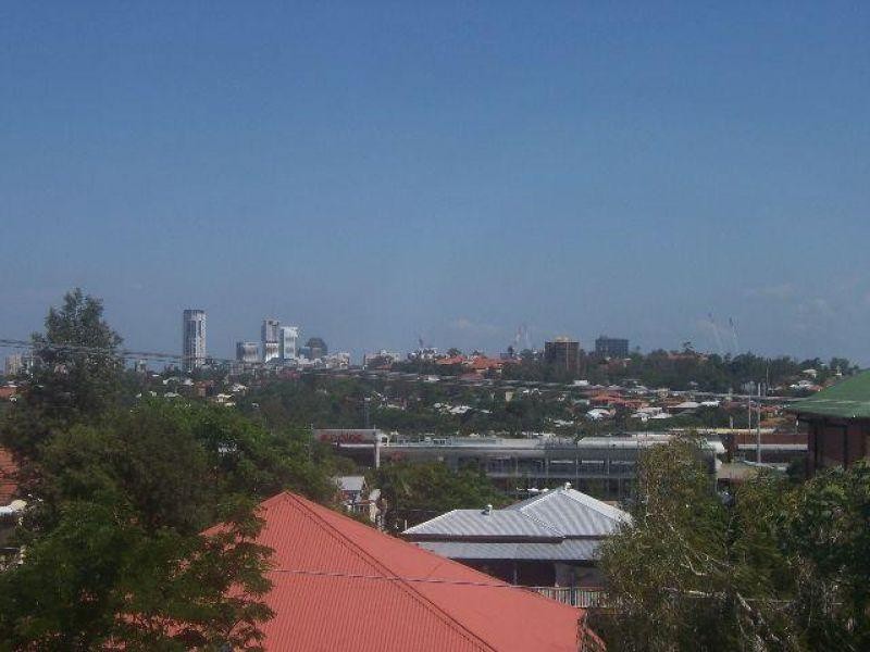 4/2 Terrace Street, Newmarket QLD 4051