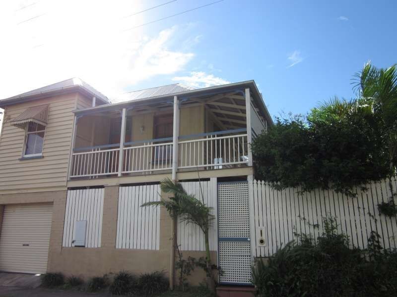 1 Blaxland Street, Milton QLD 4064