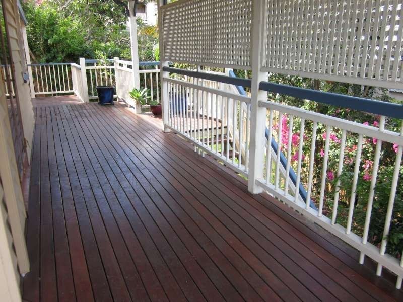 1 Blaxland Street, Milton QLD 4064