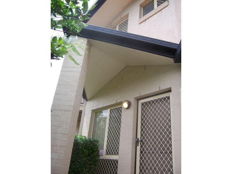 1/2 Russell Street, Everton Park QLD 4053