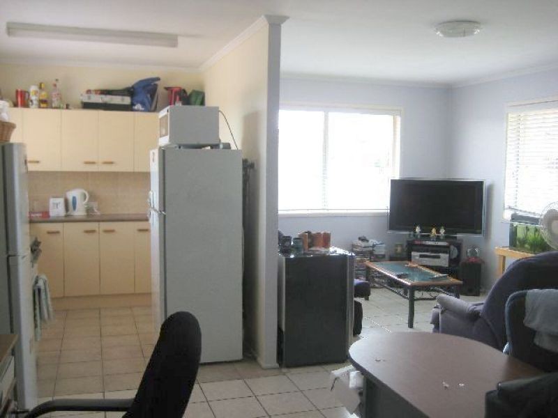 1/30 Ninth Avenue, Coorparoo QLD 4151