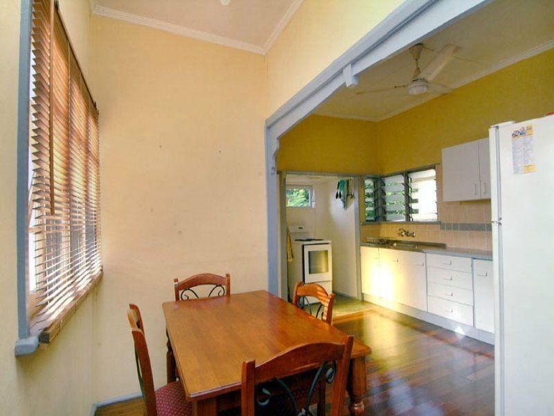 50 Akala Street, Camp Hill QLD 4152