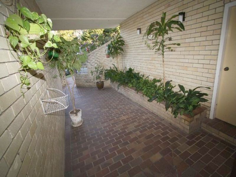 4/70 Mclay Street, Coorparoo QLD 4151