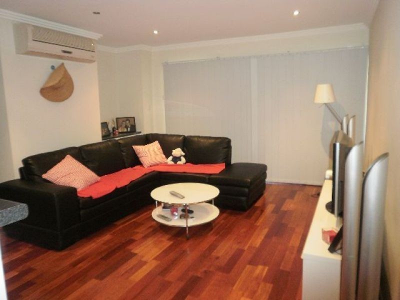 4/42 Harold Street, Holland Park QLD 4121