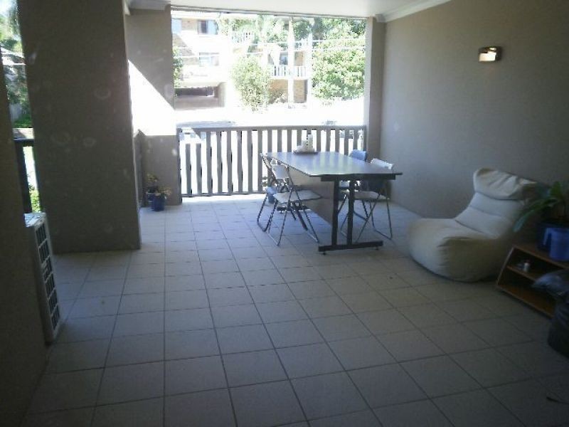 4/42 Harold Street, Holland Park QLD 4121