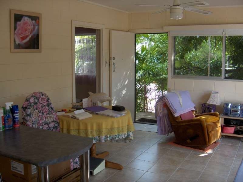 2/195 Arthur Terrace, Bardon QLD 4065