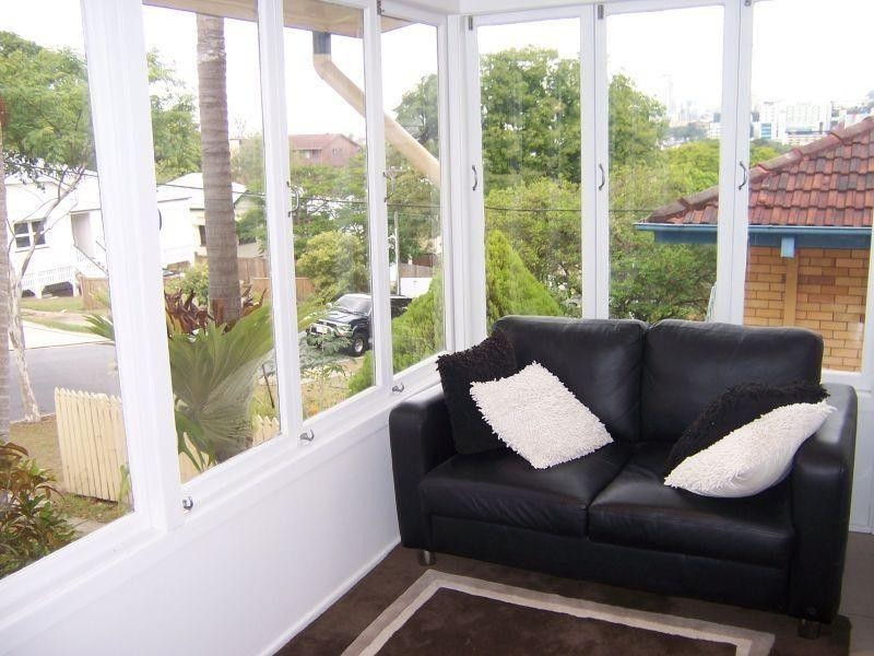 22 Oakwal Terrace, Windsor QLD 4030