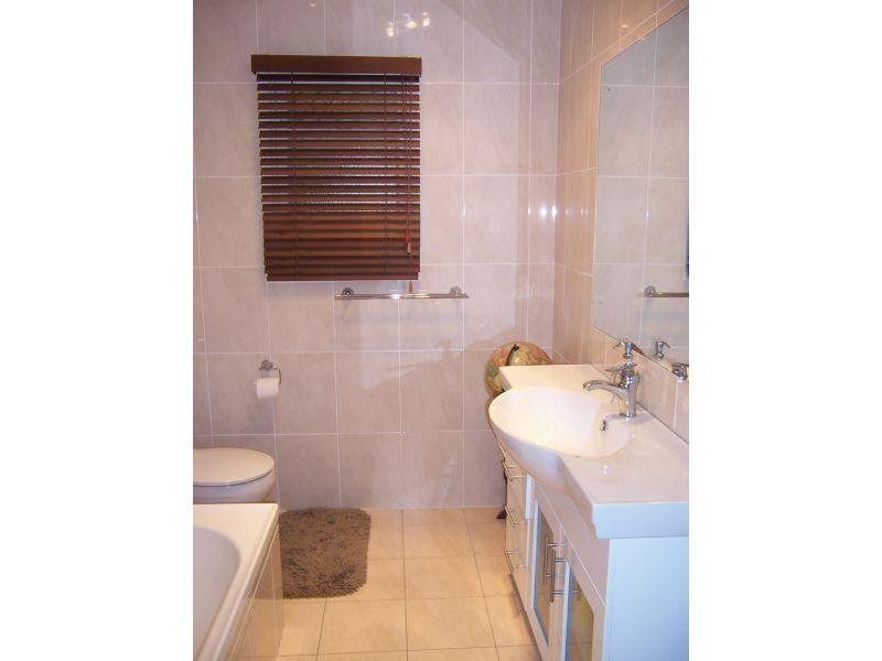 22 Oakwal Terrace, Windsor QLD 4030