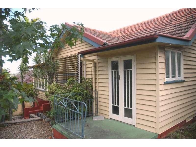 22 Oakwal Terrace, Windsor QLD 4030