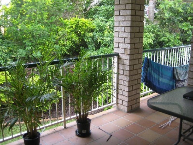 3/15 Mclay Street, Coorparoo QLD 4151