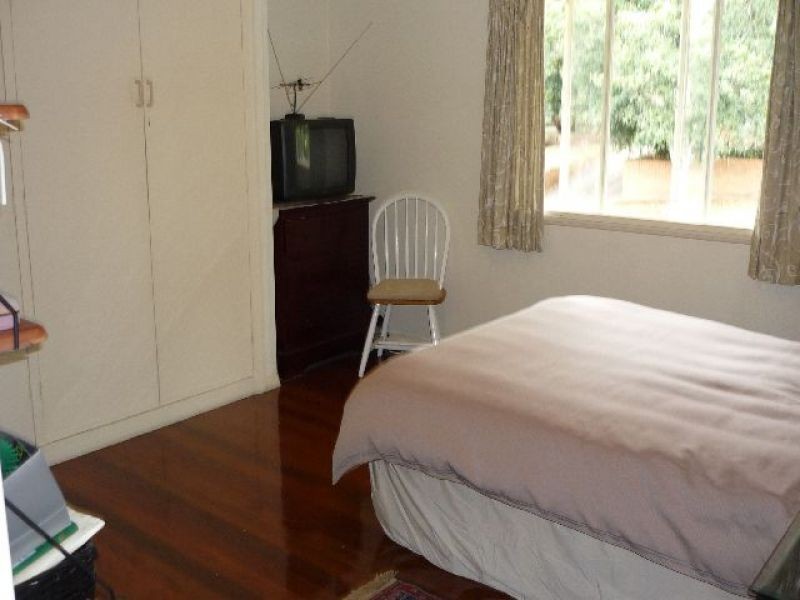 1/162 Harold Street, Holland Park QLD 4121