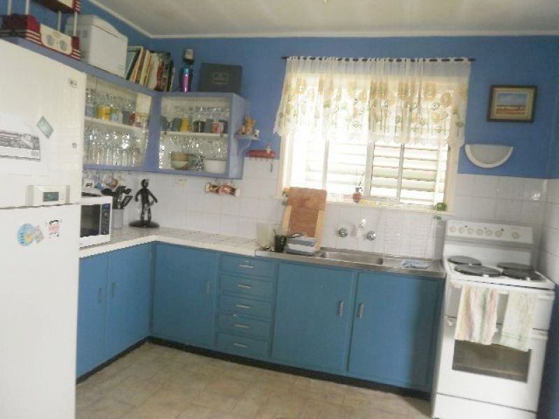 225 Broadwater Road, Mansfield QLD 4122
