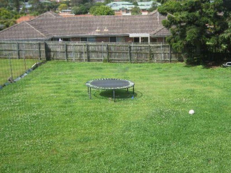 225 Broadwater Road, Mansfield QLD 4122