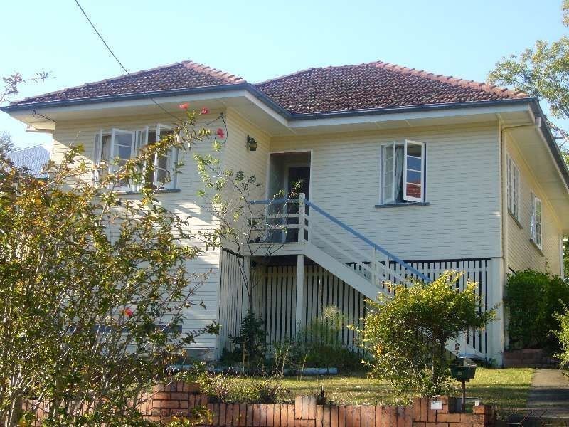 38 Wills Street, Coorparoo QLD 4151