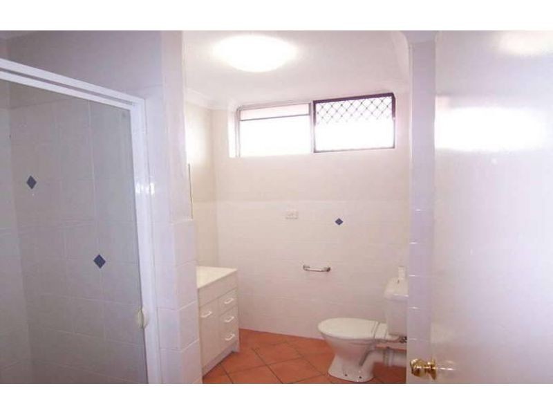 1/47 Rolle Street, Holland Park West QLD 4121