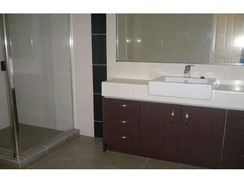 4, 21 Villa Street, Annerley QLD 4103