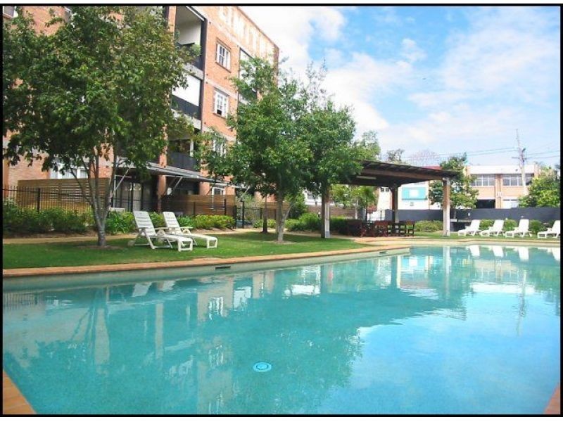 62/54 Vernon Terrace, Newstead QLD 4006