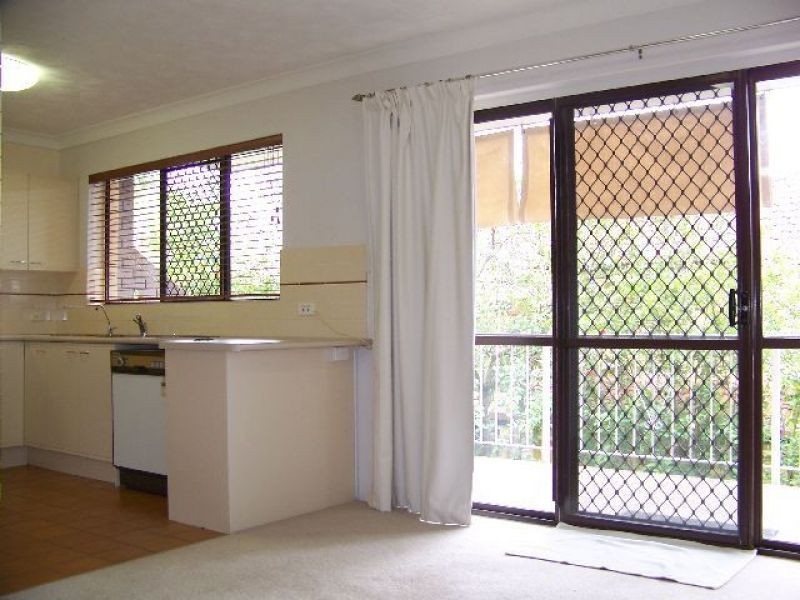 1/9 Vincent Street, Indooroopilly QLD 4068