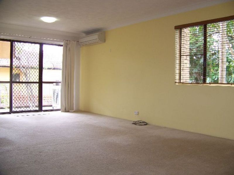 1/9 Vincent Street, Indooroopilly QLD 4068