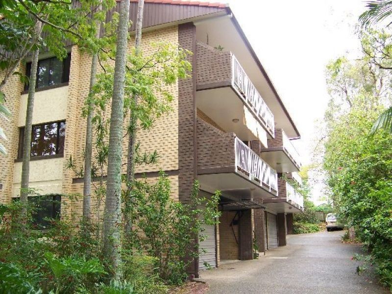 1/9 Vincent Street, Indooroopilly QLD 4068