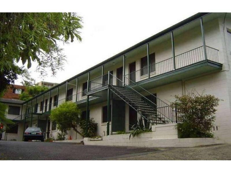 5/25 Sir Fred Schonell Drive, St Lucia QLD 4067