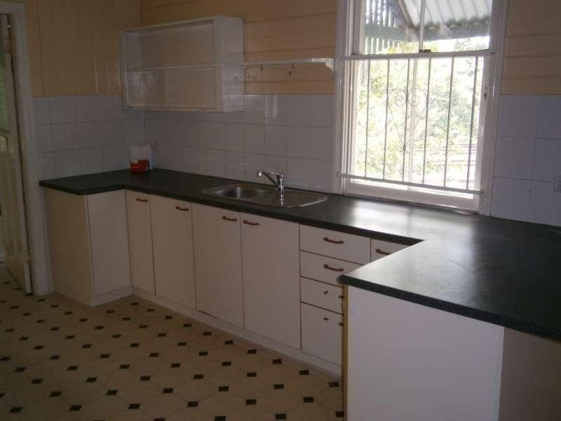 37 Gordon Street, Milton QLD 4064